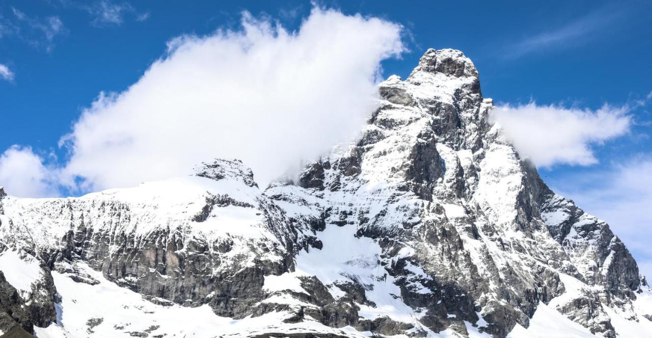 Art Hotel Grivola Breuil-Cervinia Luaran gambar